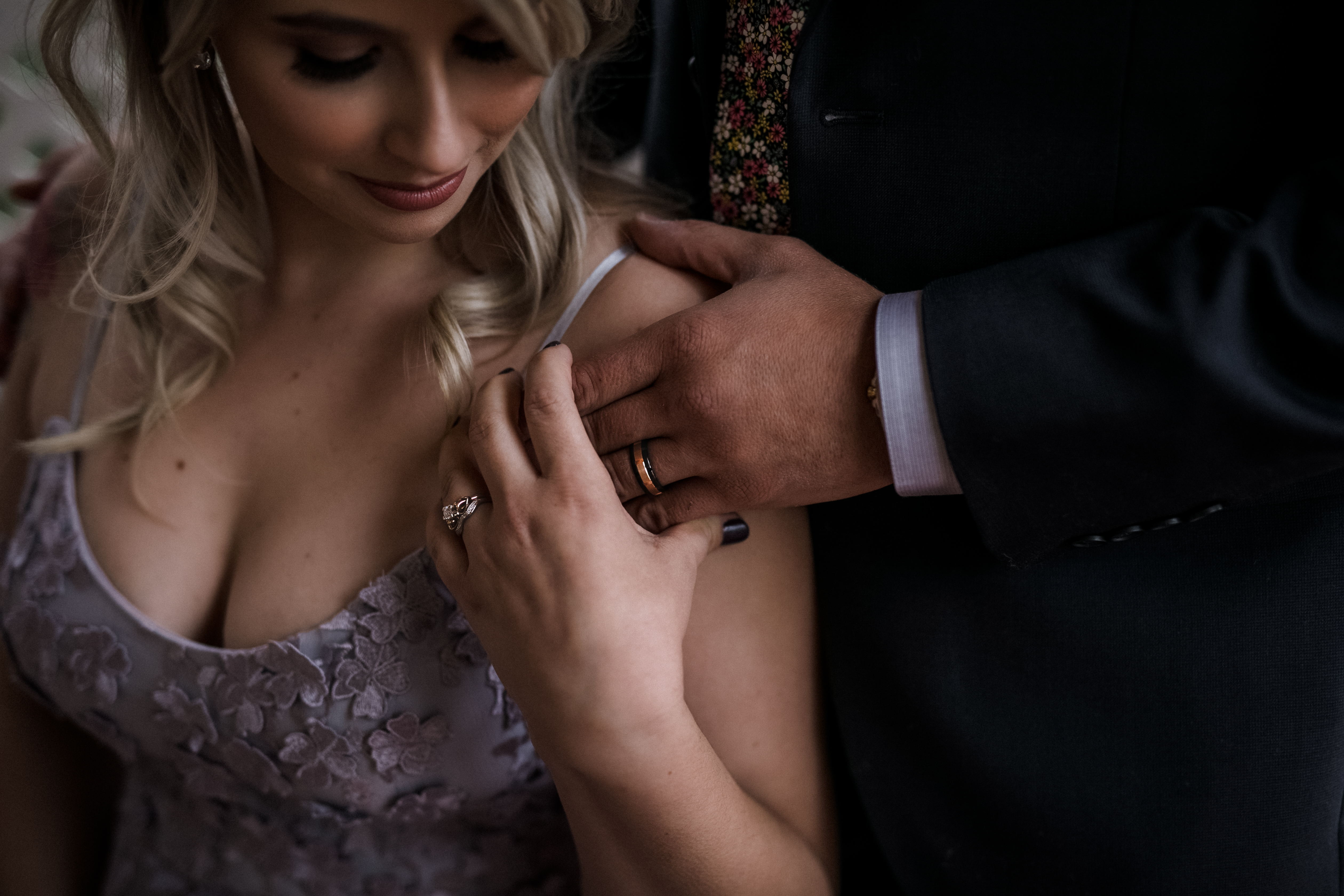 bride and groom wedding rings