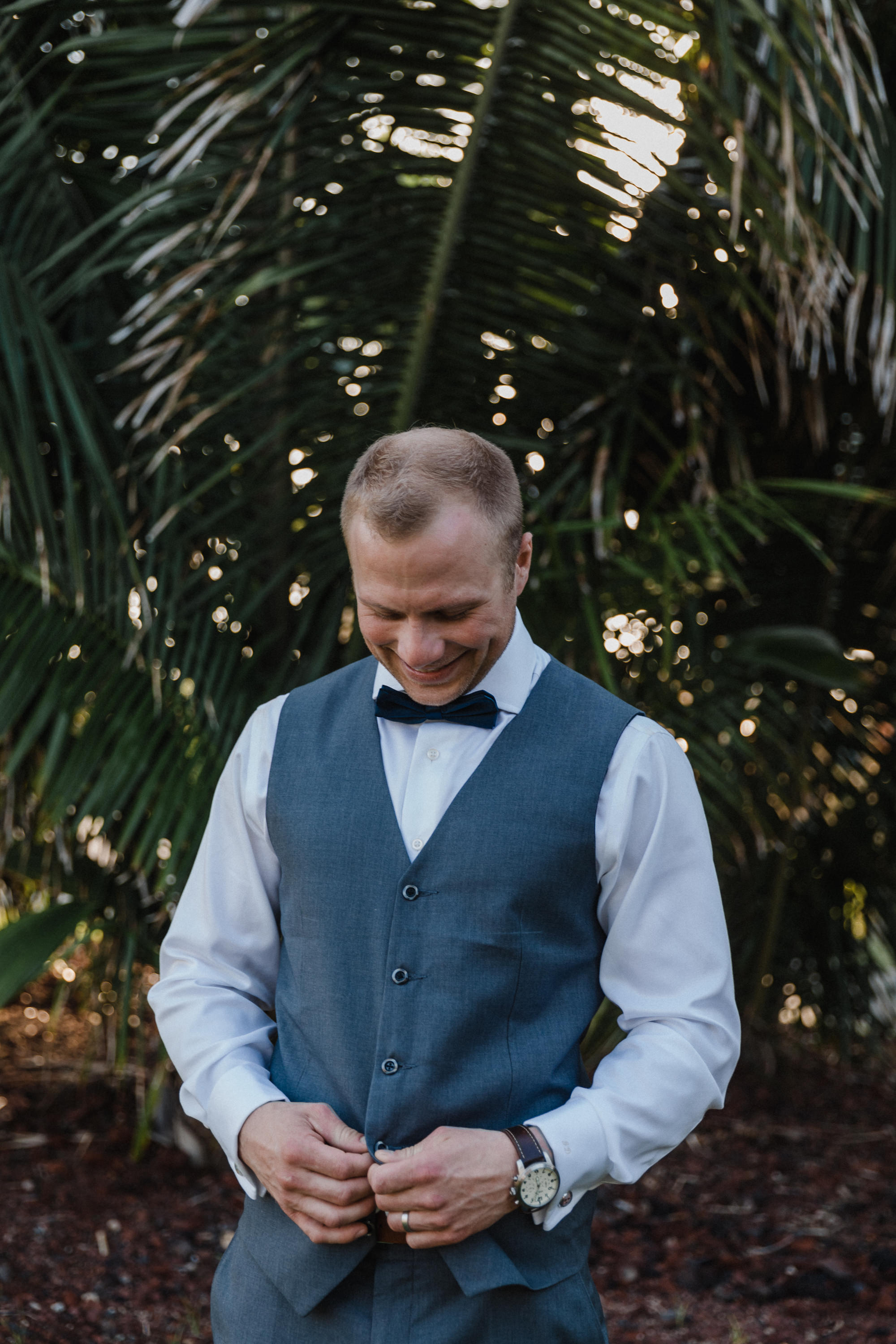 groom portrait