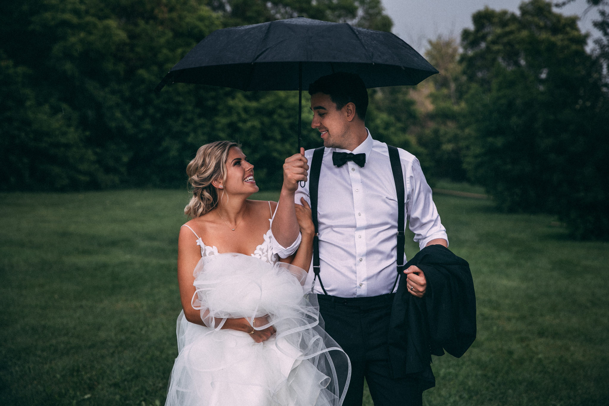 rainy wedding