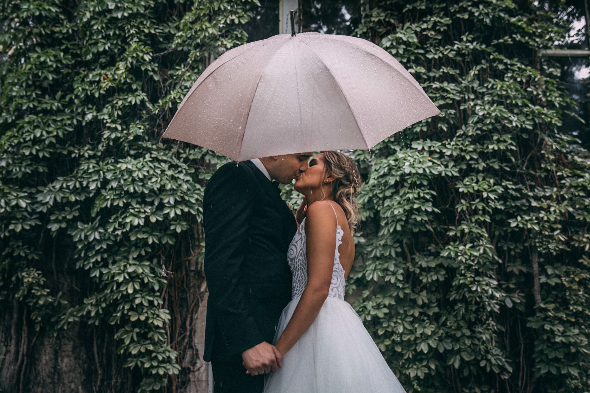 rainy wedding day