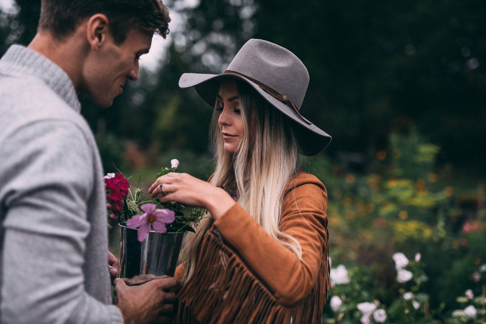 boho engagement session