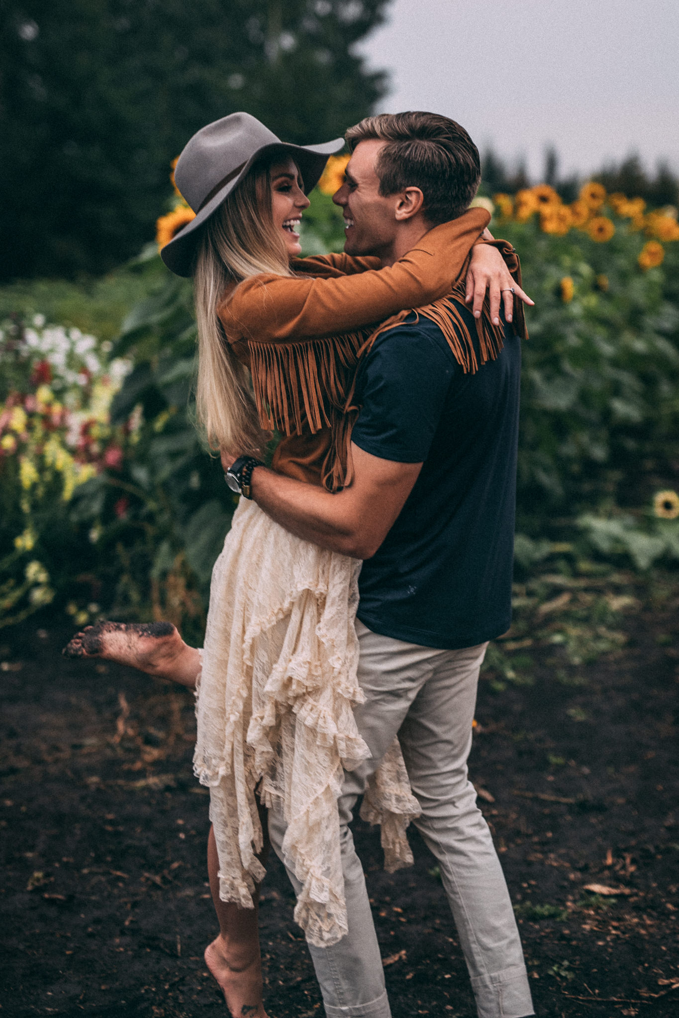 boho engagement session