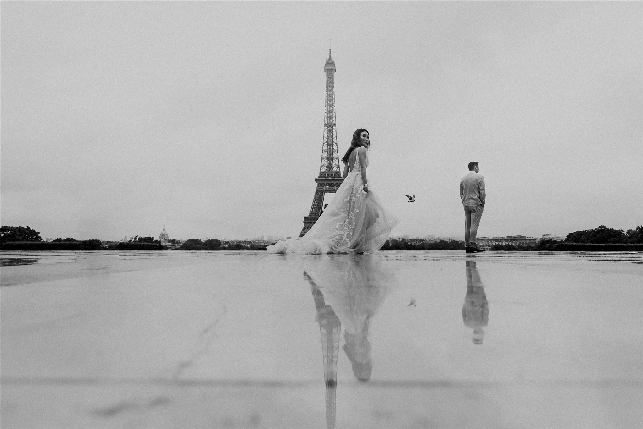 paris destination engagement and wedding photographer